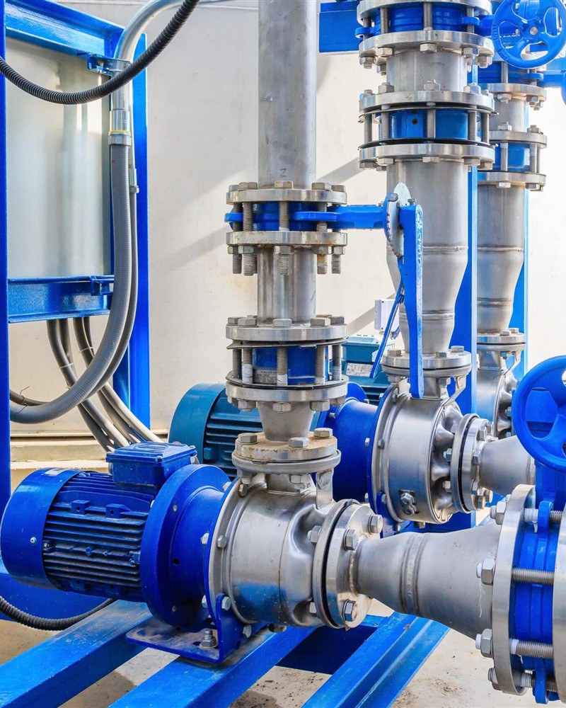 Pumps & Valves